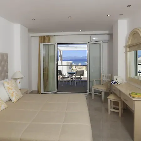 Cavomarina Beach- Adults Only فندق