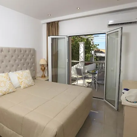 호텔 Cavomarina Beach- Adults Only